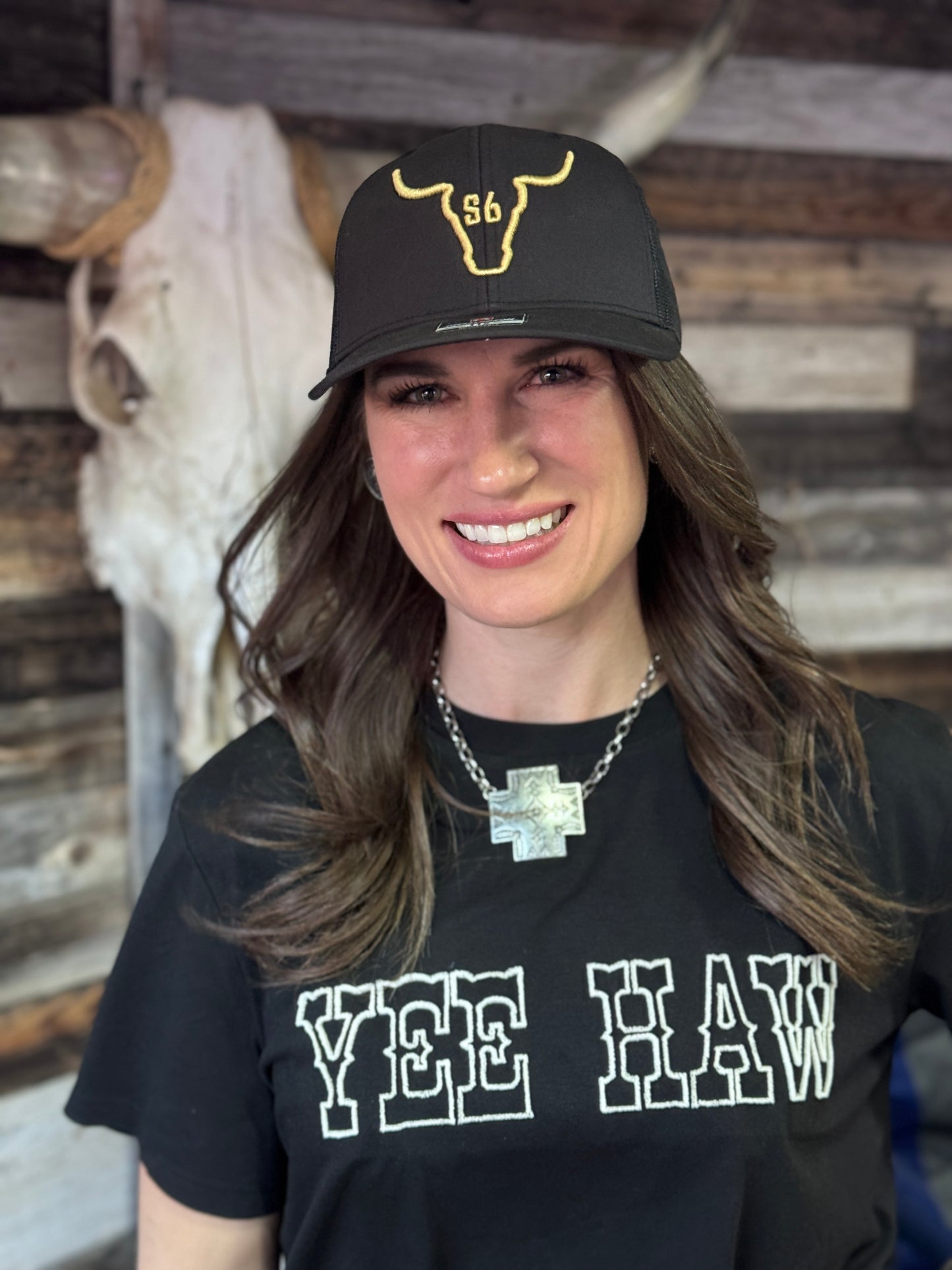 Embroidered hat with Snappy6 Logo Black with Gold logo.