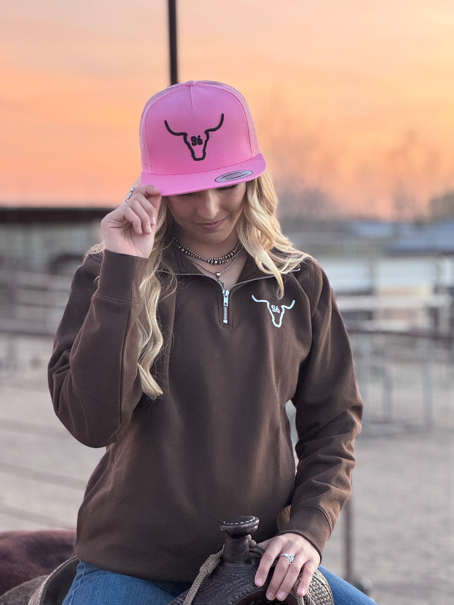 1/4 Zip Sweatshirt Snappy6 Brown Graphic Sweatshirt